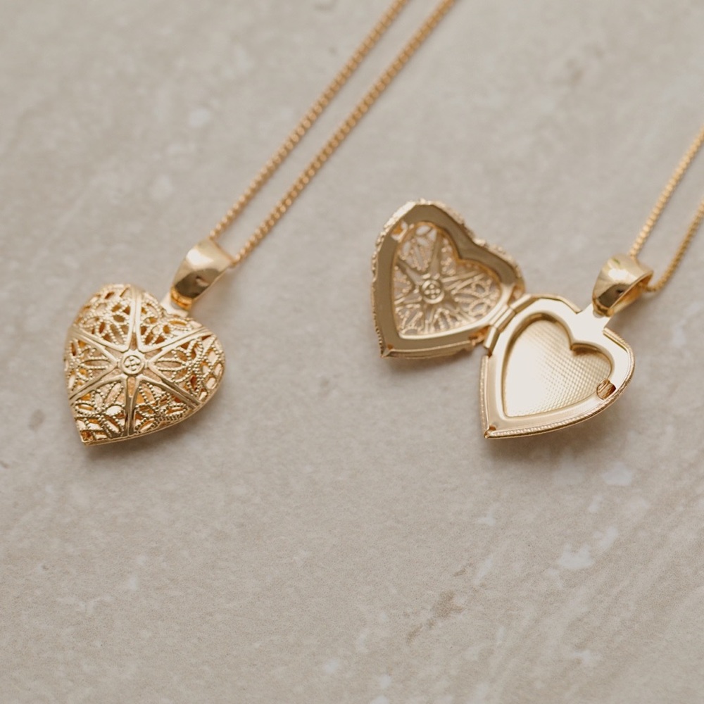 Heart Locket Necklace | 18k Gold Filled - Picture 2 of 10